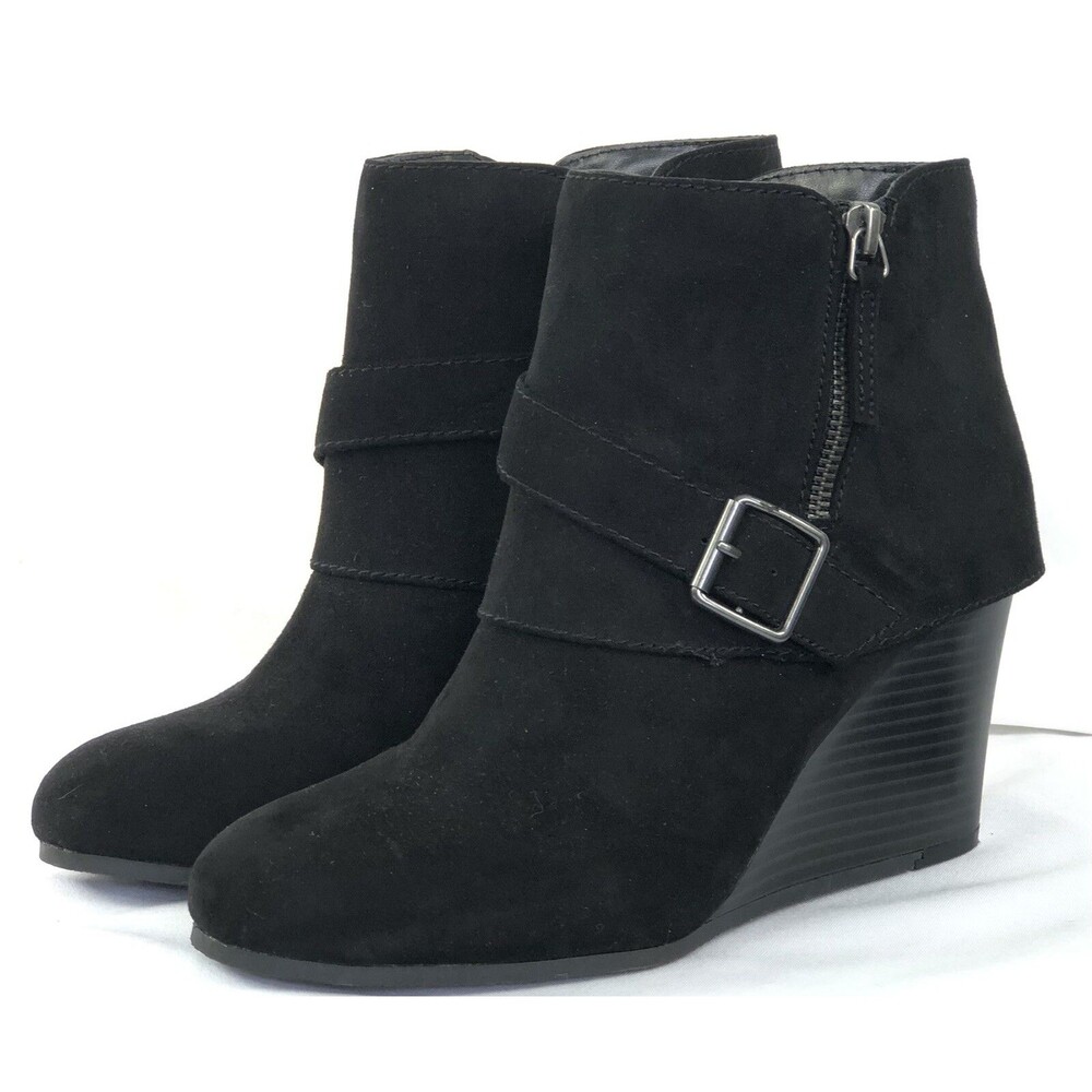 Arizona Ankle Boots 9m Black Wedge Heels Buckle Accent AZ Lady Side Zipper